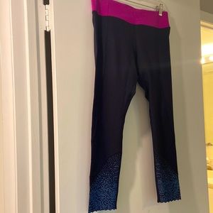 Lululemon’s legendary Tight Stuff Tight legging